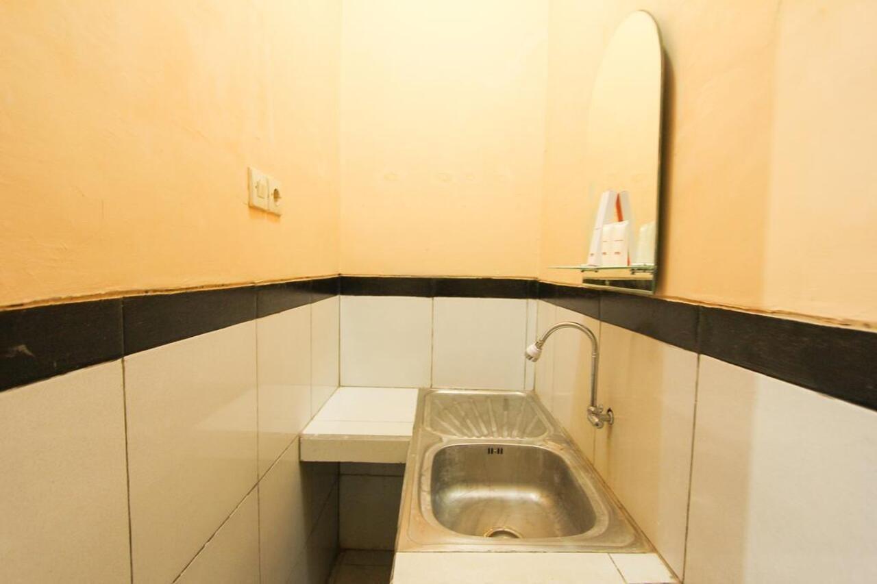 Oyo 1594 Al Firdausi Residence Banyuwangi  Exterior photo