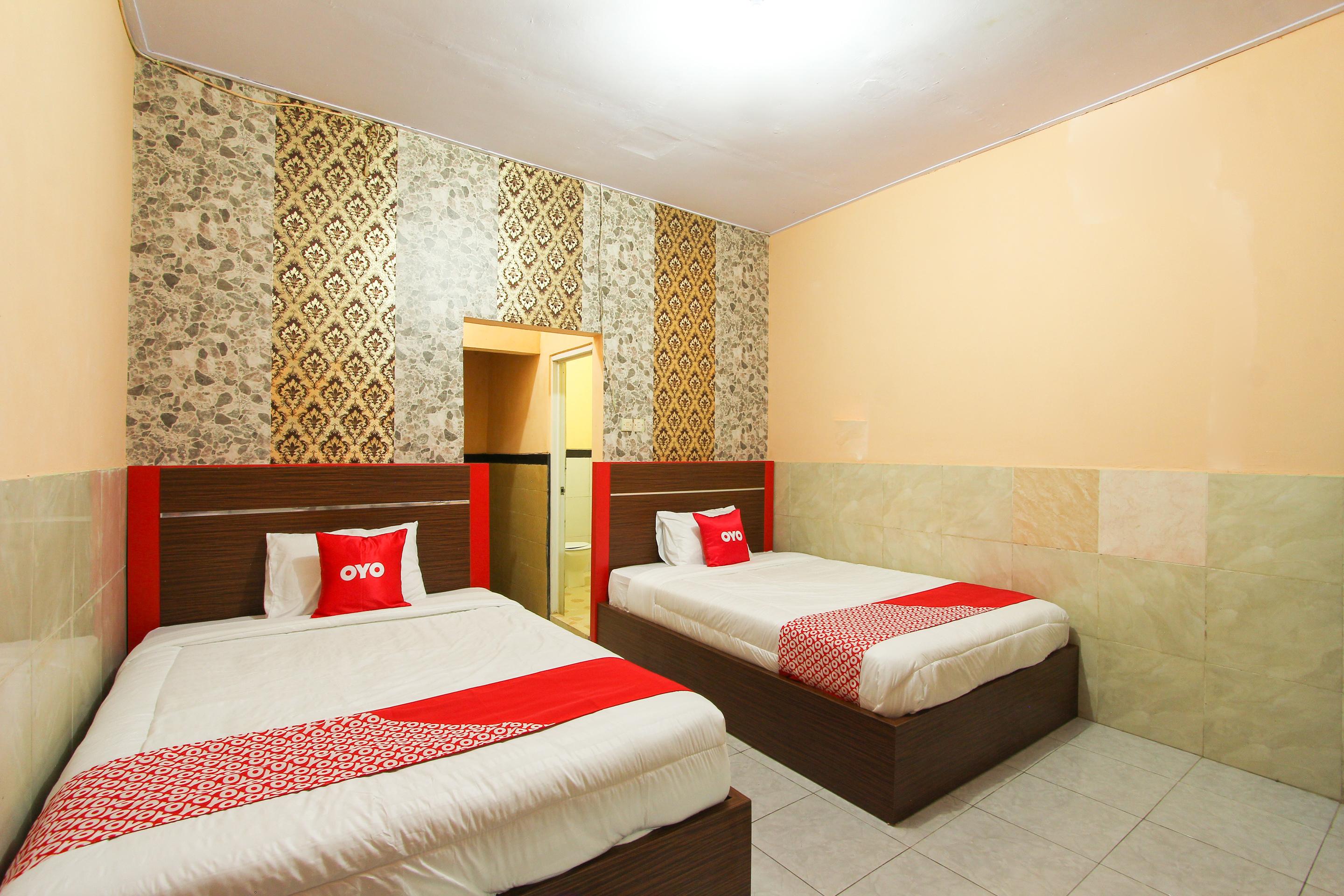 Oyo 1594 Al Firdausi Residence Banyuwangi  Exterior photo