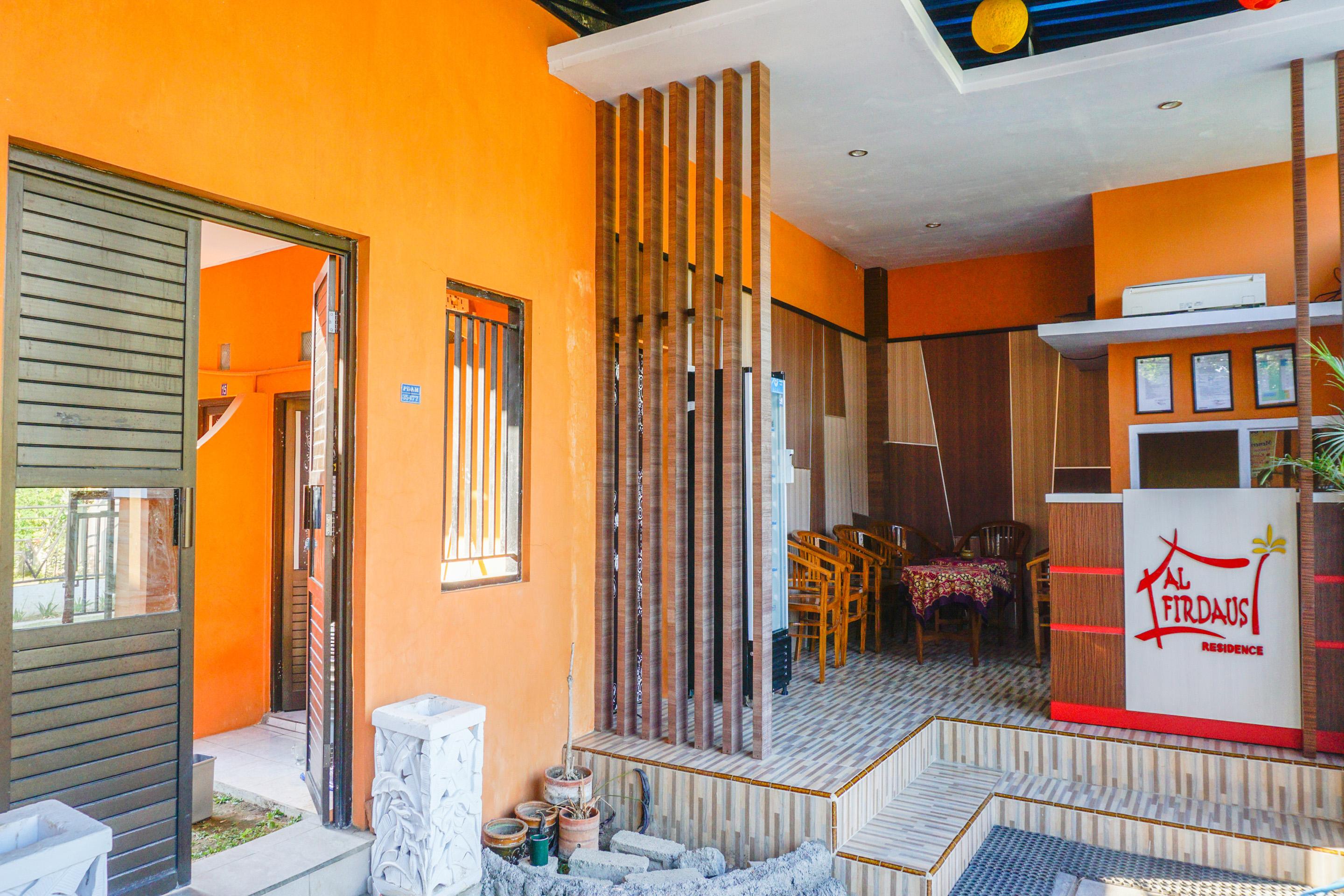 Oyo 1594 Al Firdausi Residence Banyuwangi  Exterior photo
